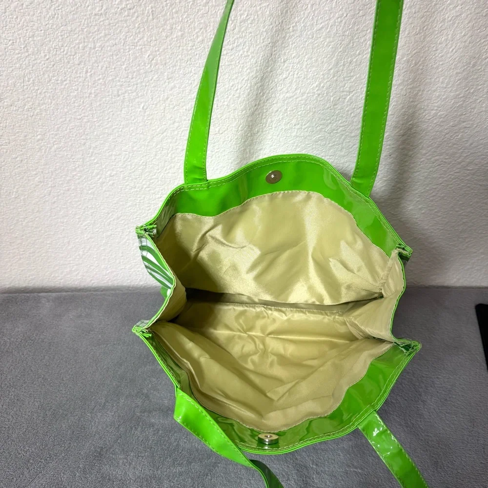 NEW WASHINGTON dual handled vinyl Green tote bag Shoulder Bag